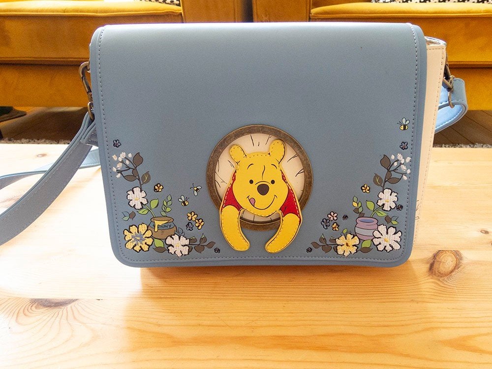 Te koop Winnie the Pooh Crossbody-tas 95th anniversary, Ophalen of Verzenden, Nieuw, Overige kleuren, Overige merken