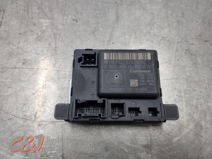 Module verrouillage central des portes d'un Mercedes Sprinte, 3 mois de garantie, Utilisé, -, -
