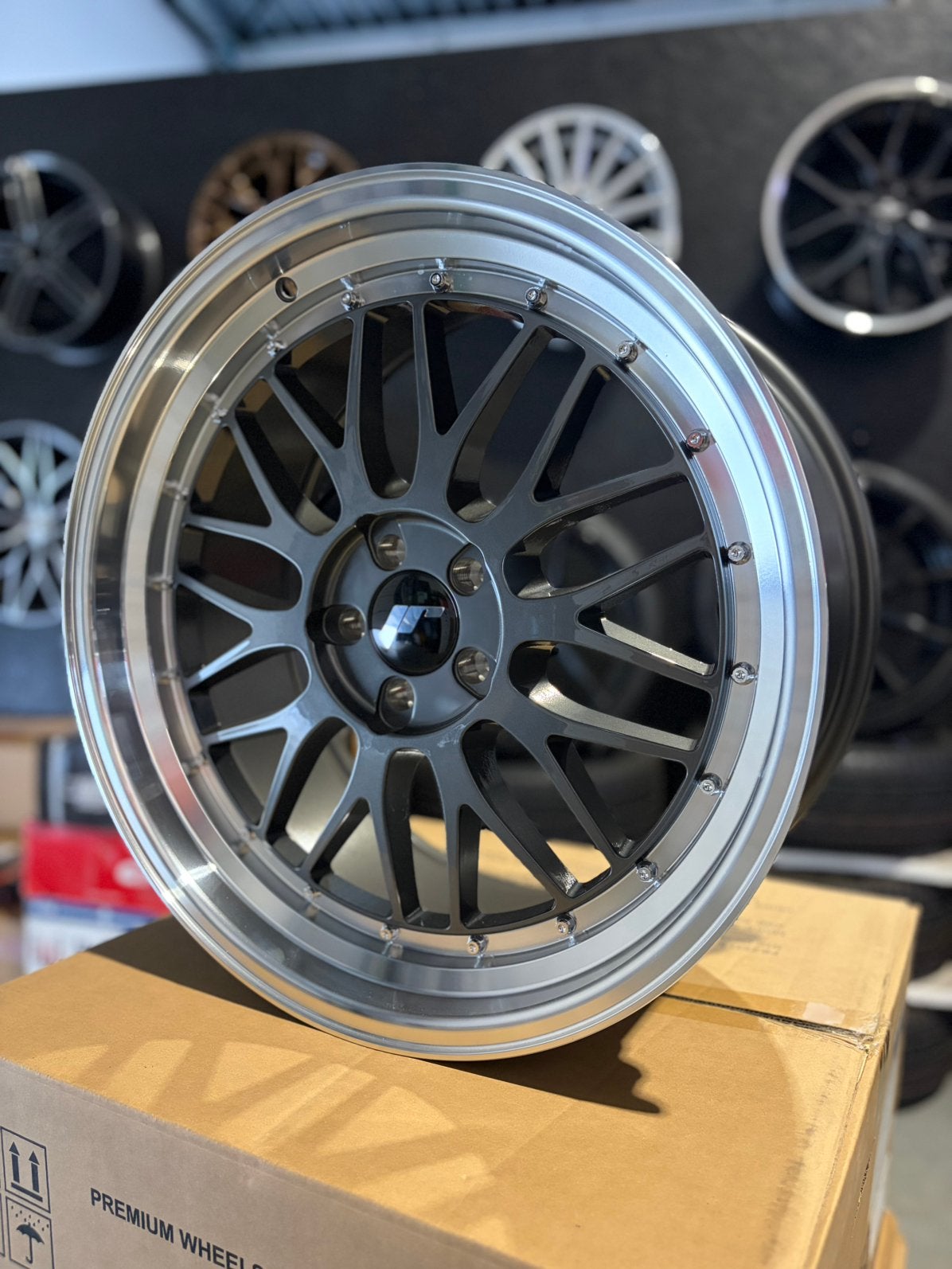 19” japan racing jr23, Autos : Divers, Enlèvement
