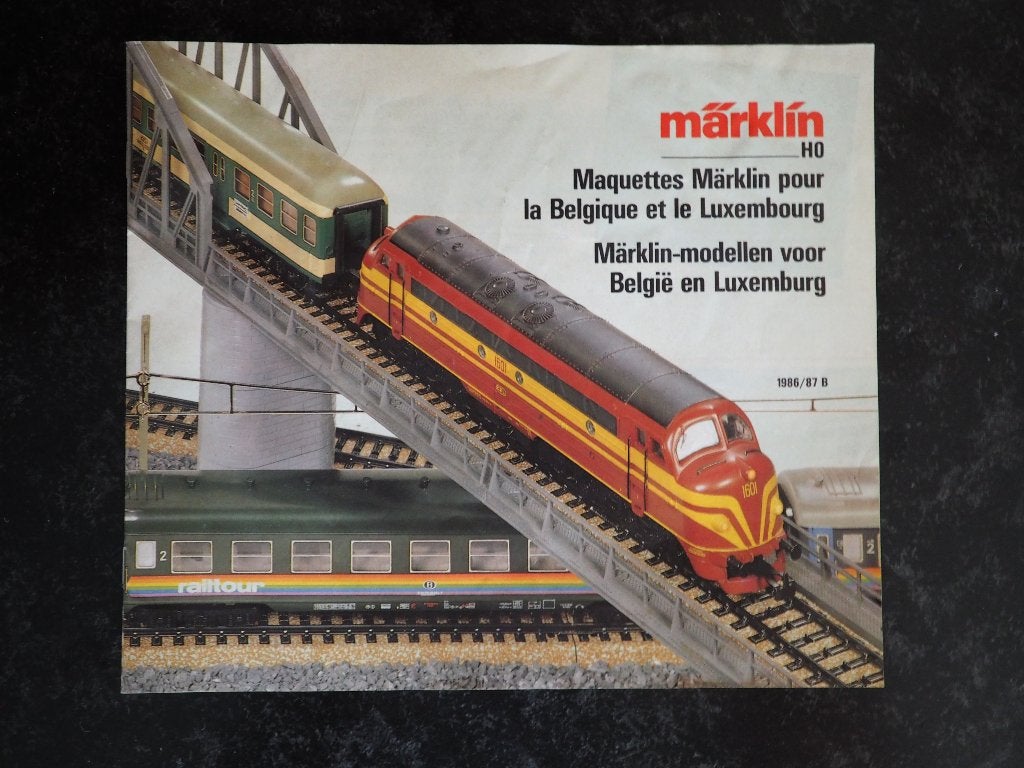 Catalogue MARKLIN  Belgique/Luxembourg 1986/87 + divers, Enlèvement ou Envoi, Livre, Revue ou Catalogue, Comme neuf, Courant continu ou Courant alternatif