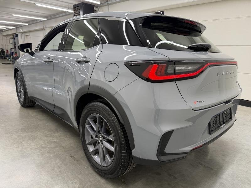 Lexus LBX Base, Autos, Lexus, Argent ou Gris, Achat, LBX, 5 portes