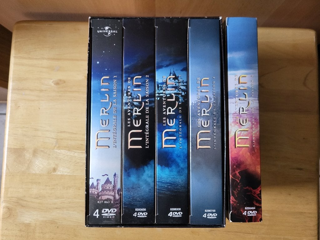 Intégrale DVD Les Aventures de Merlin (5 saisons), Série complète, Science-Fiction et Fantasy, Enlèvement, Français