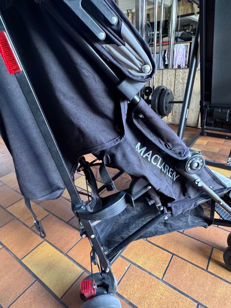 Maclaren buggy model Scarlet Quest, Kinderen en Baby's, Buggy's, Ophalen, Maclaren