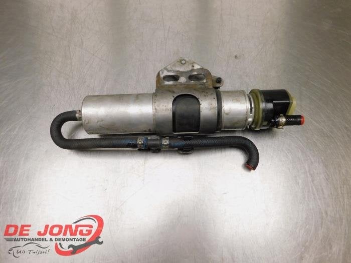 Filtre carburant d'un Mercedes C-Klasse, Autos : Pièces & Accessoires, Filtres, Mercedes-Benz, Utilisé, 3 mois de garantie, Enlèvement ou Envoi