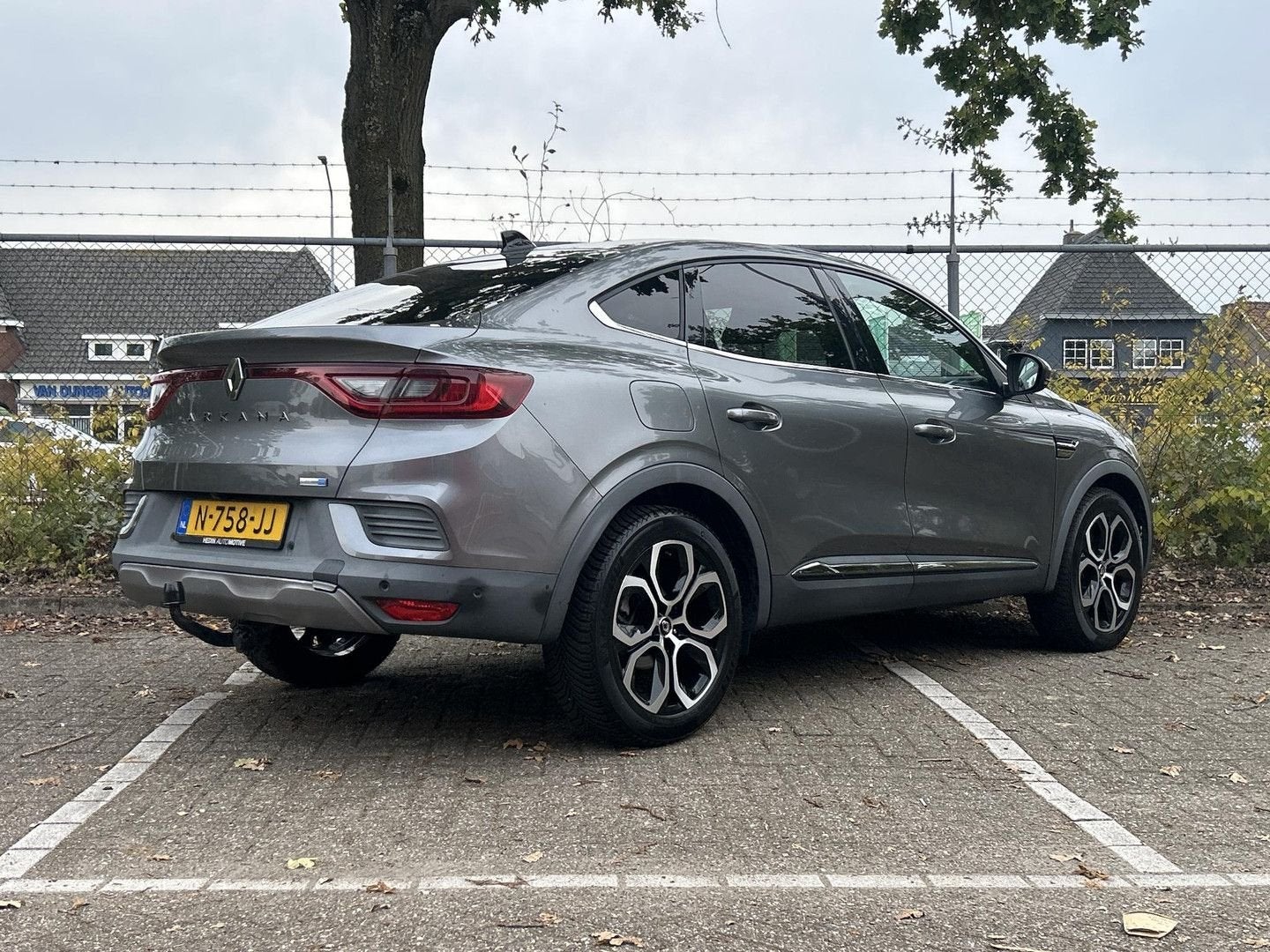 Renault Arkana 1.6 E-Tech Hybrid 145 Intens | € 9.900,- NETT, Auto's, Automaat, Arkana, Bedrijf, Hybride Elektrisch/Benzine