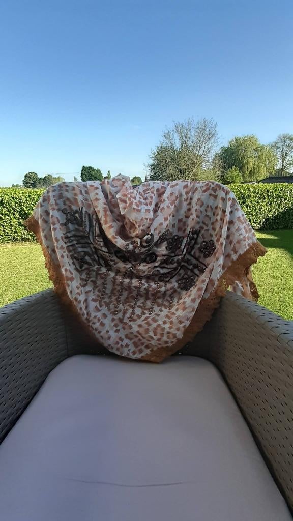 Écharpe d'été légère - 100 % coton - Black Rose - NEUVE, Vêtements | Femmes, Bonnets, Écharpes & Gants, Neuf, Écharpe, Enlèvement ou Envoi