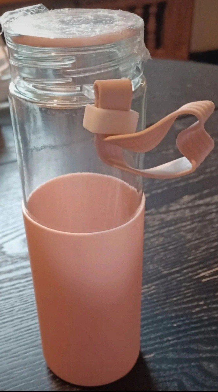 Leuke nieuwe waterfles in glas, Verzenden