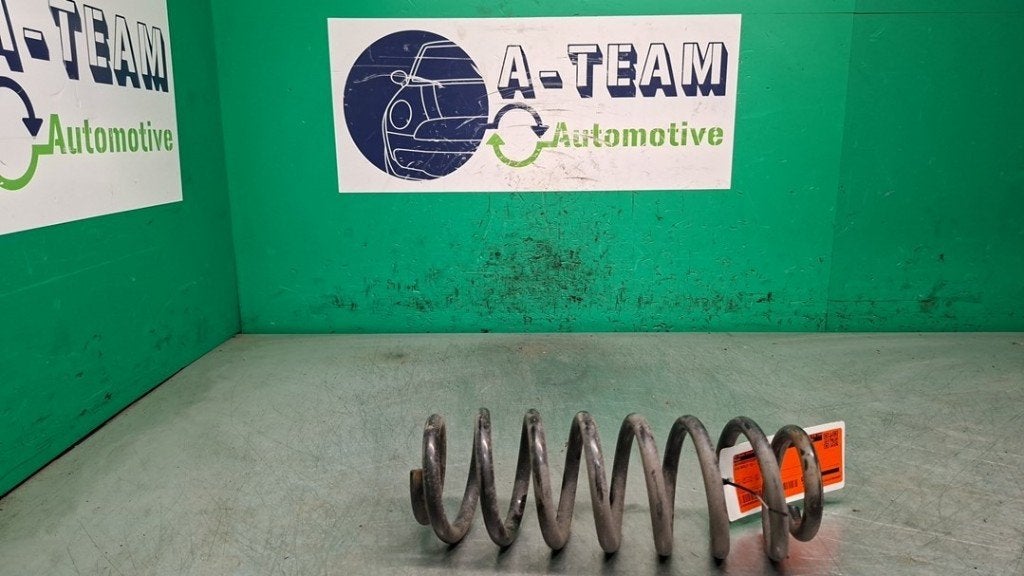 RESSORT DE SUSPENSION ARRIERE Volkswagen Golf VII (AUA), Utilisé, Volkswagen