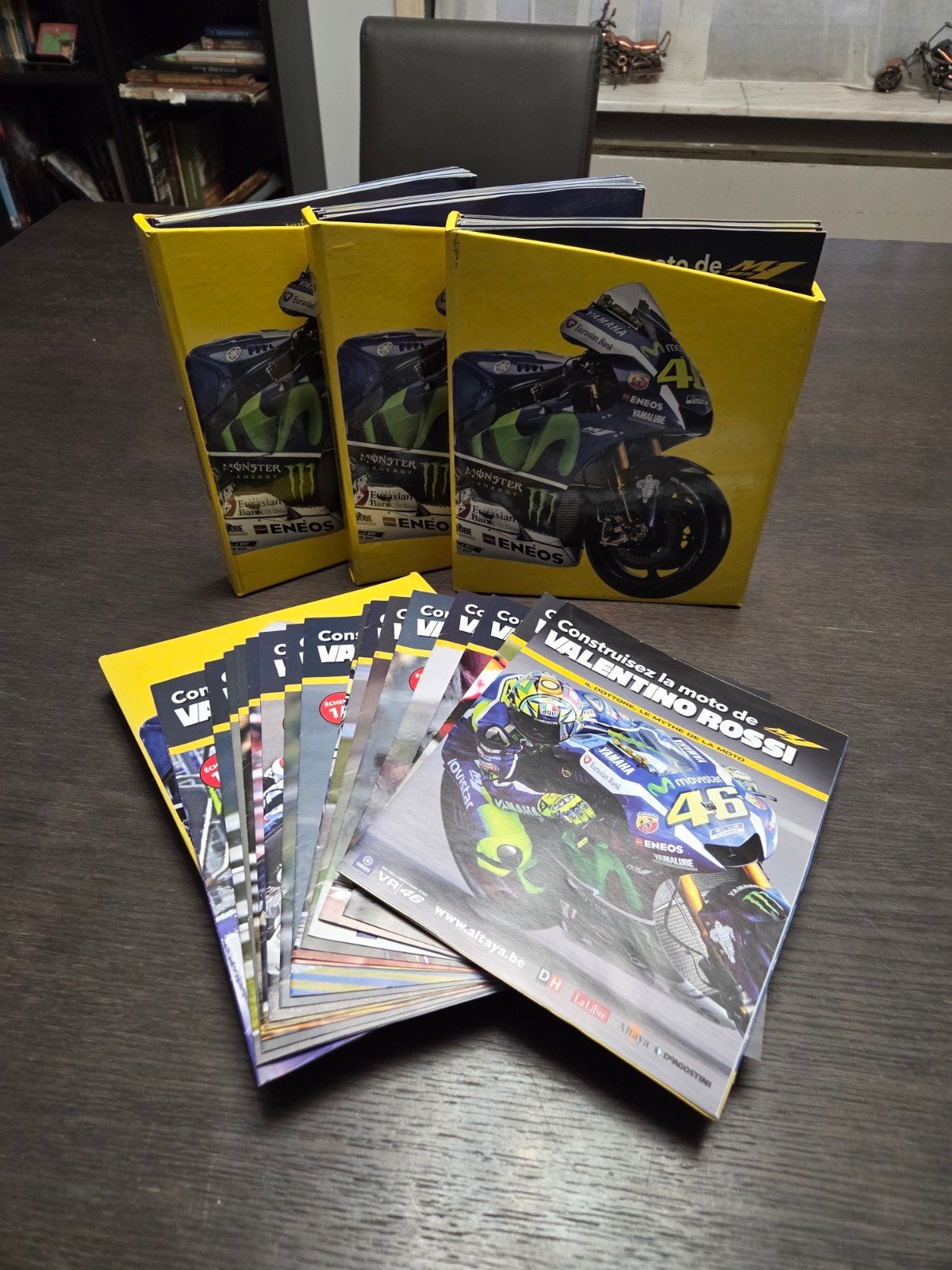 Valentino Rossi, Boeken, Motoren, Ophalen