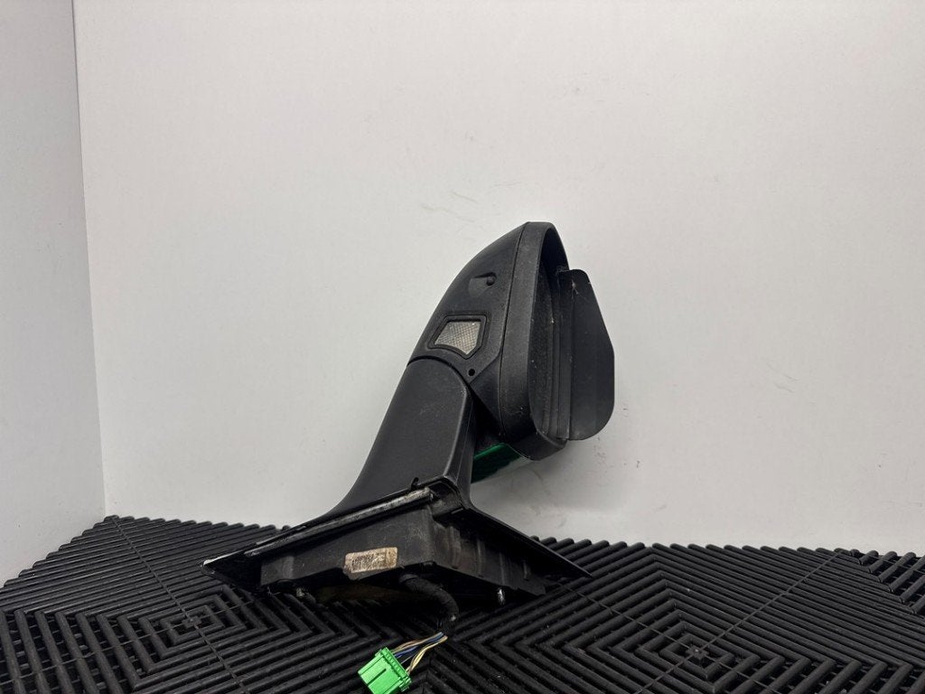 RETROVISEUR EXTERIEUR GAUCHE Volvo V70 (BW) (|31297847|), Info@volvocars.com, Volvo Car Germany GmbH, Siegburger Straße 229
50679  Köln, DE
