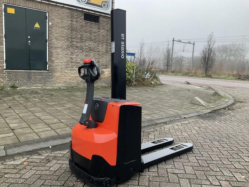 Toyota BT SWE080L 2000KG 1.58METER STAPELAAR / HEFTRUCK, Zakelijke goederen, Overige aandrijving, Stapelaar, Toyota BT