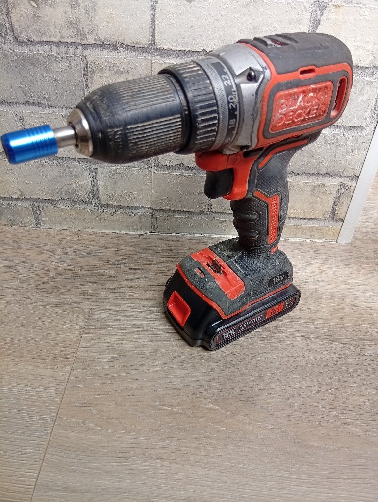 Perceuse visseuse brushless bl186K black et decker, Enlèvement ou Envoi, Utilisé, Perceuse, 600 watts ou plus