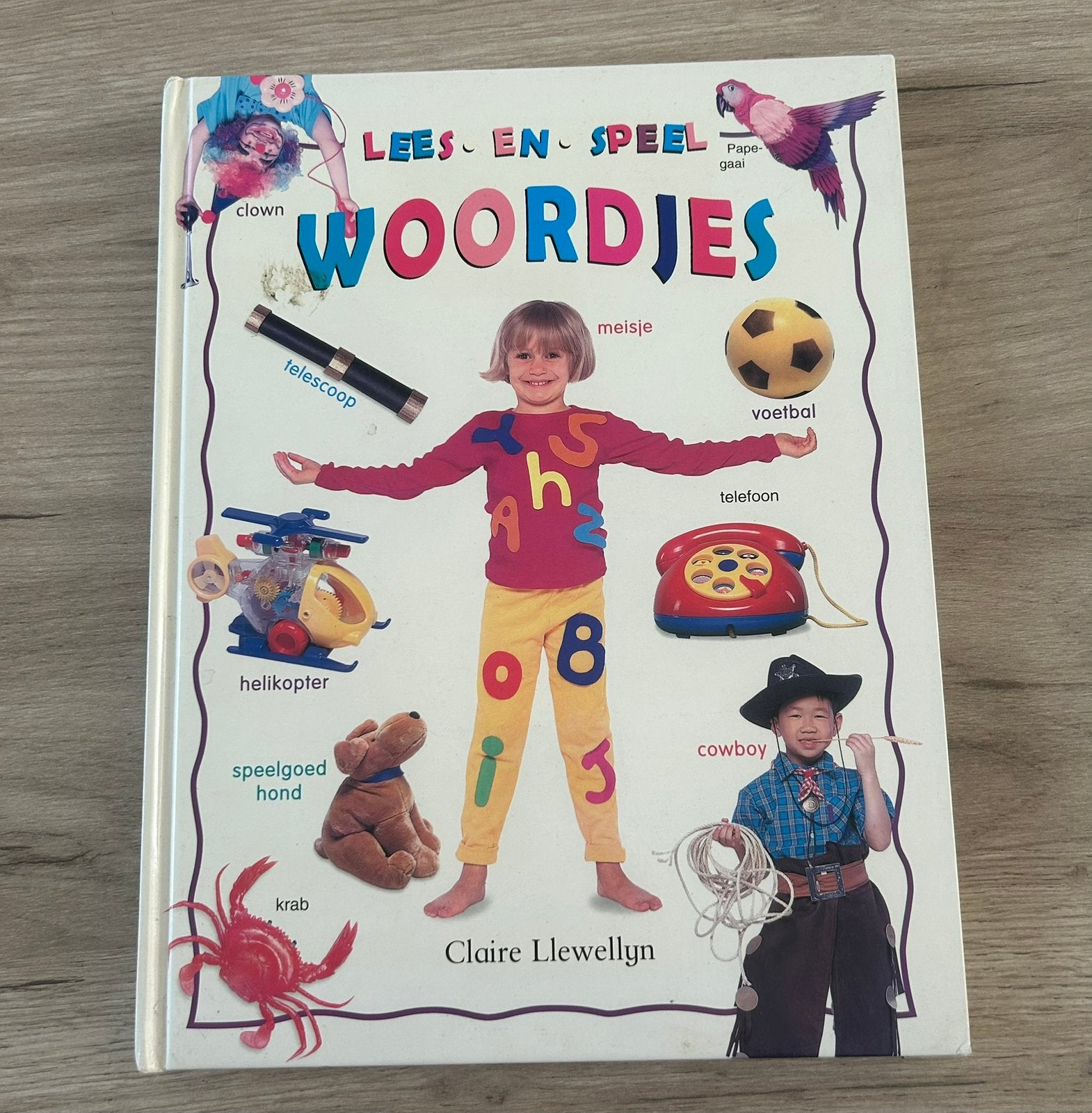 Lees-en-speel woordjes - Claire Llewellyn, Boeken, Kinderboeken | Baby's en Peuters, Ophalen of Verzenden