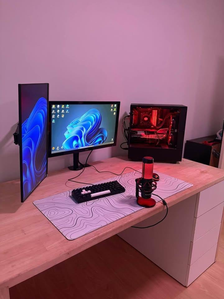 Voledige gaming setup, Ophalen, Gaming
