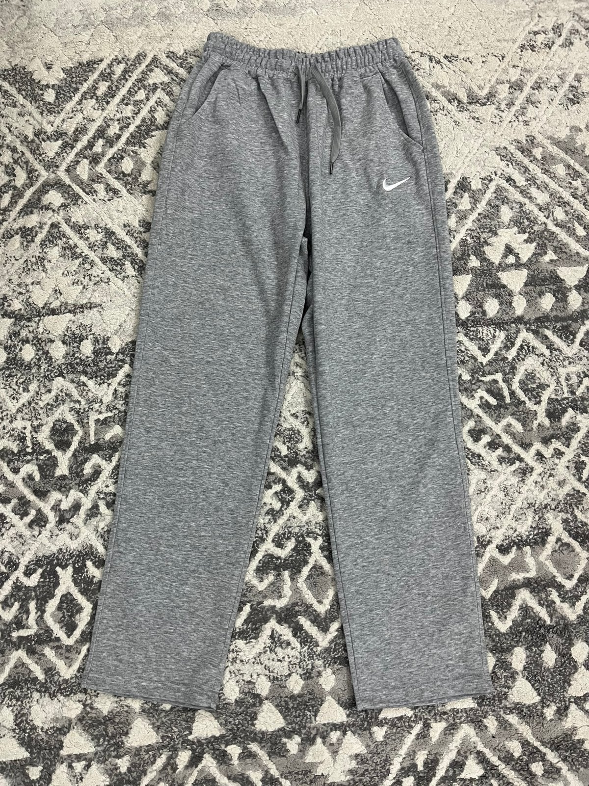 Nike joggingsbroek maat M, Ophalen of Verzenden, Zo goed als nieuw, Maat 48/50 (M)