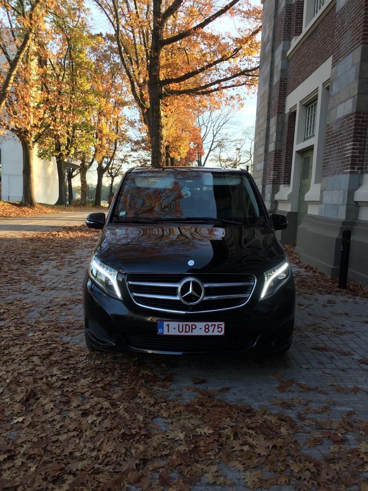 MERCEDES-BENZ V 250, Automaat, 4 cilinders, Zwart, Leder