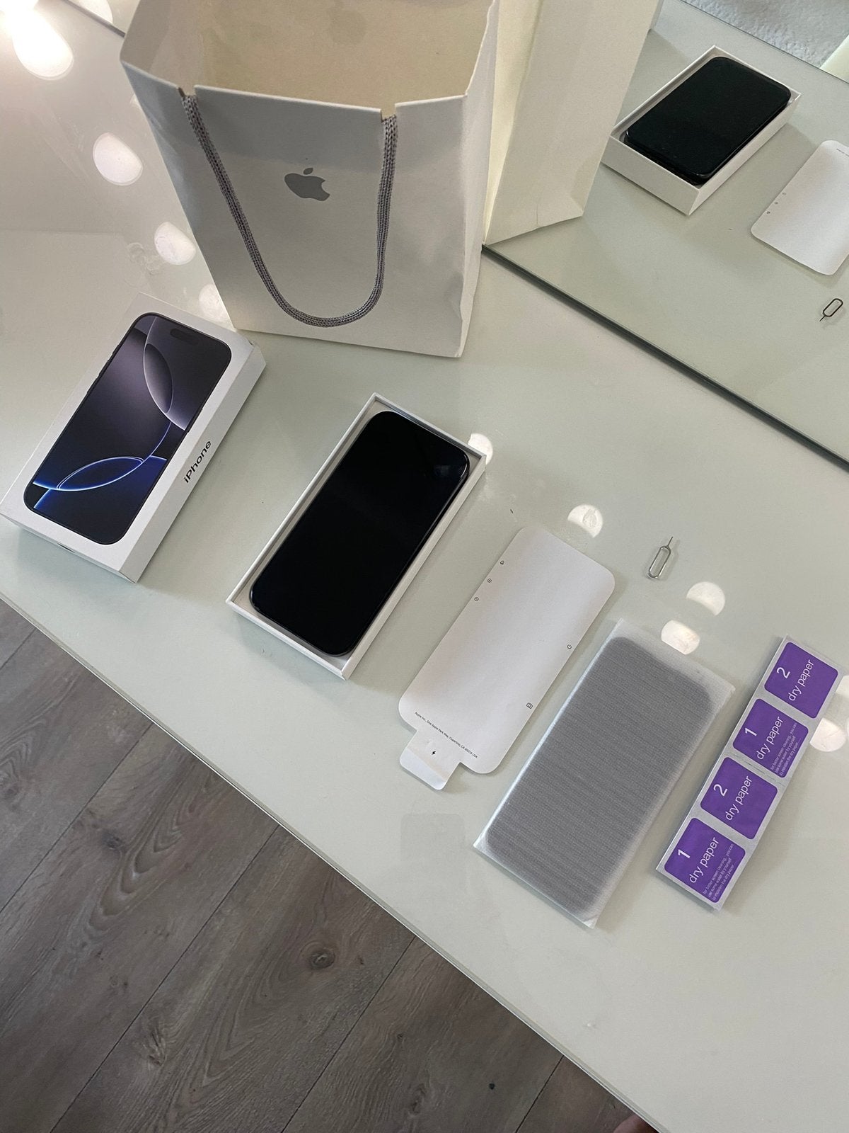 Iphone 16 pro, Enlèvement ou Envoi, Comme neuf, Protection