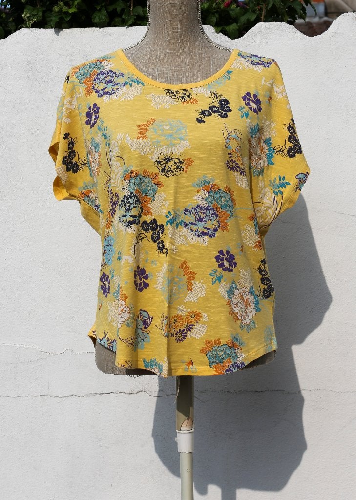Zeer mooie blouse met bloemenprint - T 40, Kleding | Dames, Blouses en Tunieken, M&S - Indigo, Ophalen of Verzenden, Nieuw, Maat 38/40 (M)