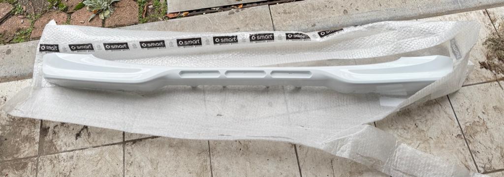 Aileron avant Smart 453 original NOS, Autos : Pièces & Accessoires, Neuf, Pare-chocs, Enlèvement, Avant