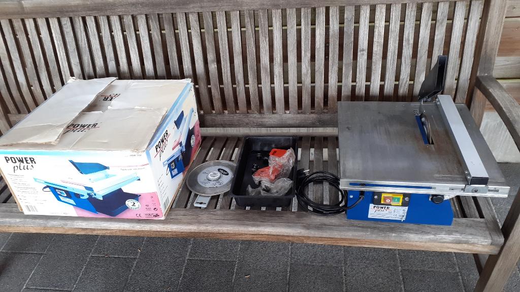 Tegelsnijder Powerplus model POW 749, Ophalen, Gebruikt