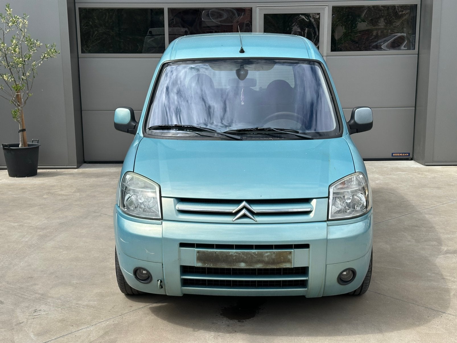 Citroen berlingo / export / 1.6hdi / 235000km, Auto's, Voorwielaandrijving, Electronic Stability Program (ESP), 1560 cc, Euro 4