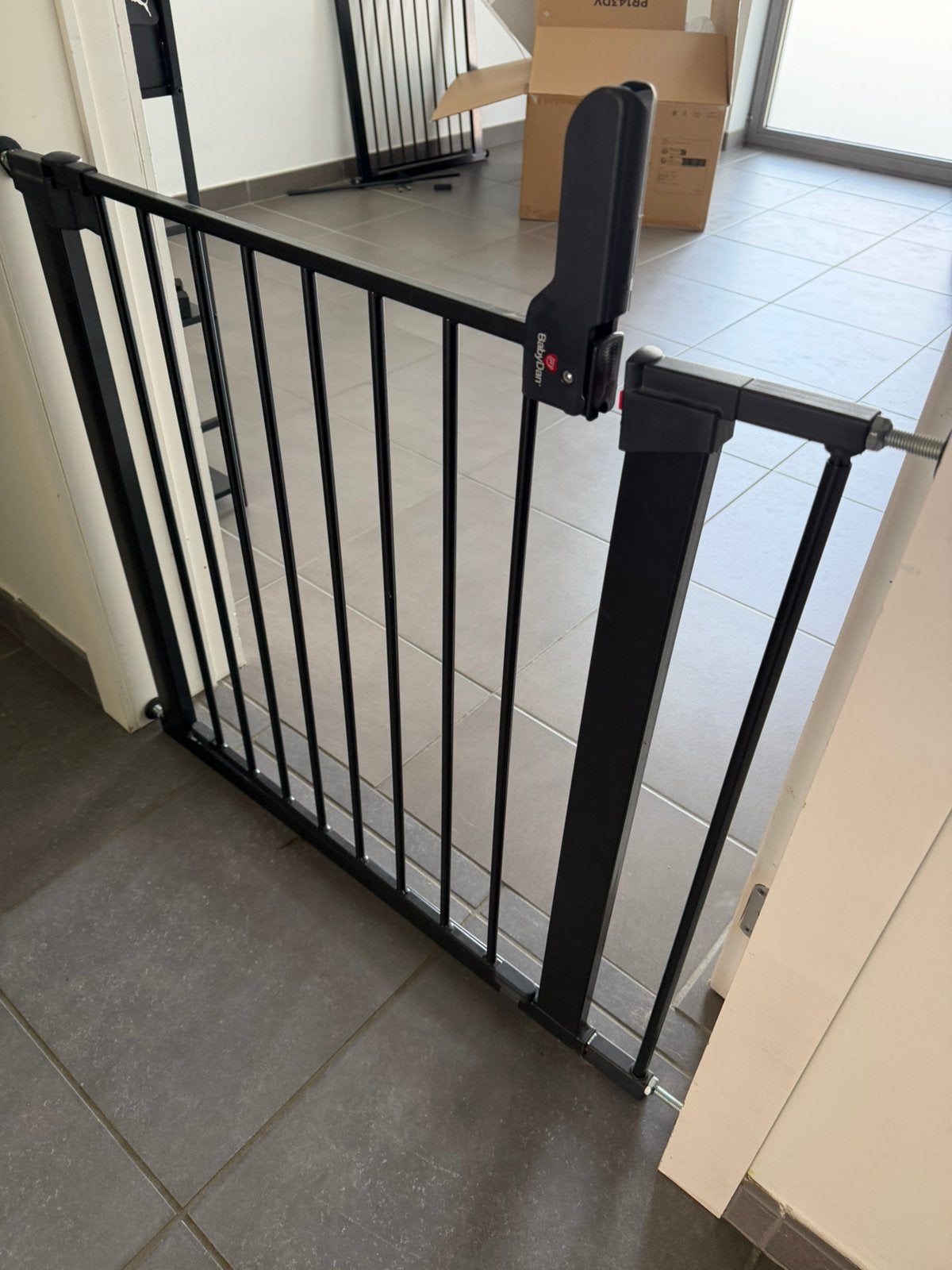 2 Barrières de sécurité enfant, Enfants & Bébés, Enlèvement, Comme neuf, Barrière rétractable