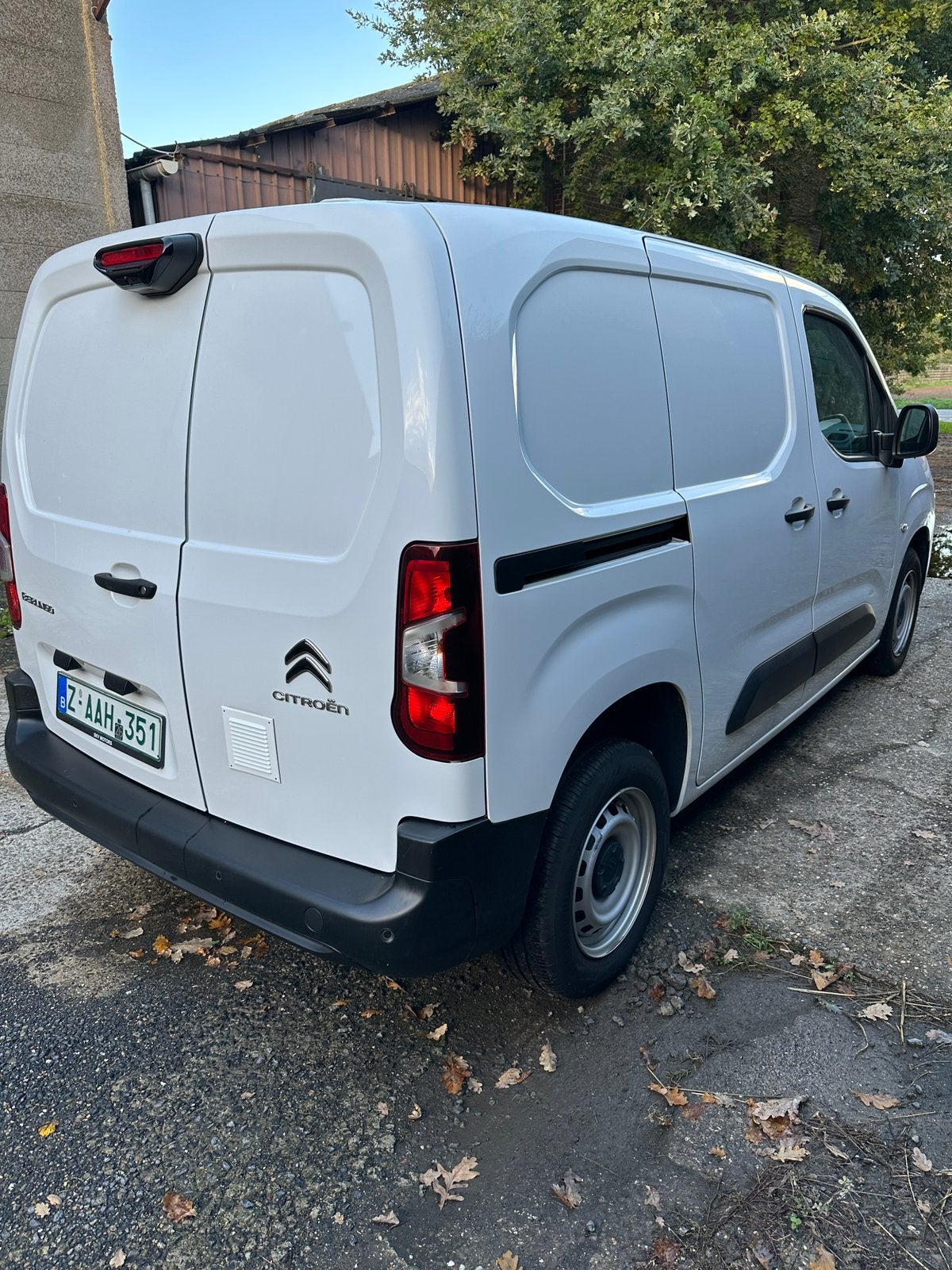Citroen berlingo 2024 met 1 jaar garantie, Auto's, Voorwielaandrijving, Euro 6, 1199 cc, Citroën