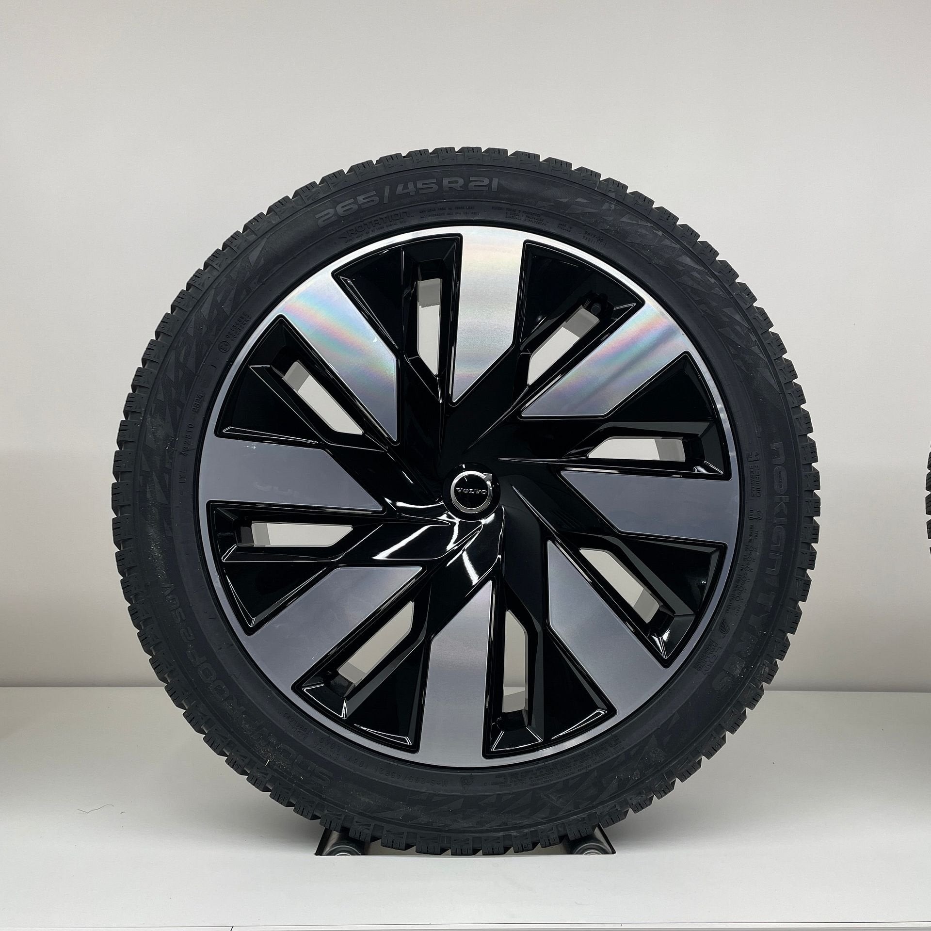 Volvo EX90 - 21 inch - winterbanden NIEUW, Auto-onderdelen, Banden en Velgen, 265 mm, Banden en Velgen, Nieuw, Personenwagen