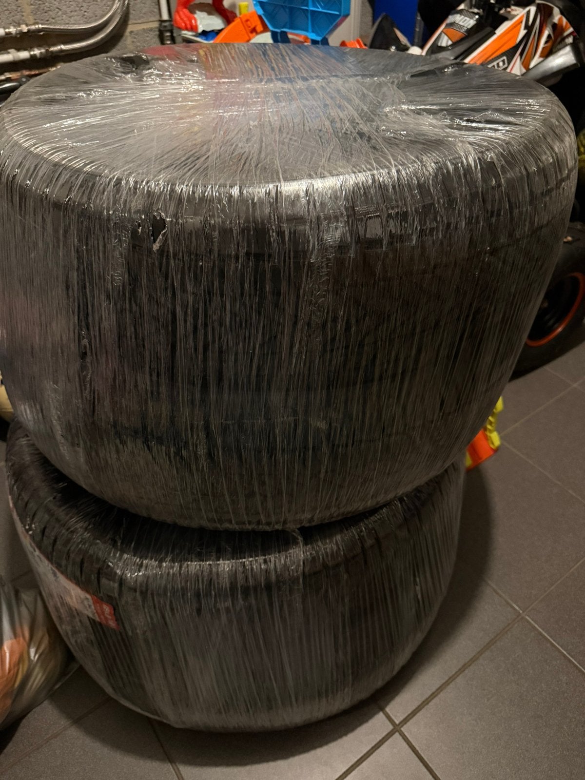 4 pneus 4 saisons neufs BERLIN TIRES 225/60 R17, Ophalen, Bestelwagen, Nieuw, 17 inch