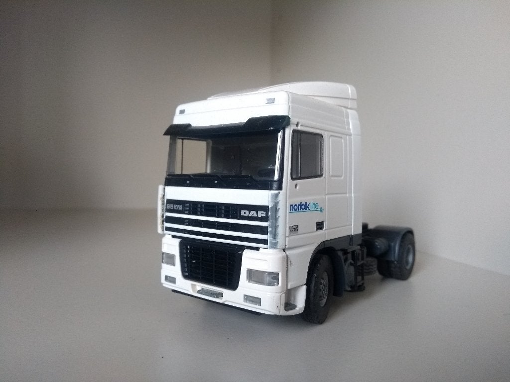 Daf Norfolkline, Hobby en Vrije tijd, Ophalen of Verzenden, Gebruikt, Bus of Vrachtwagen, Tekno