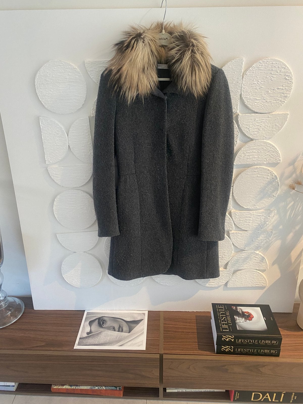 Brunello cucinelli, Kleding | Dames, Jassen | Winter, Ophalen of Verzenden, Zo goed als nieuw, Maat 38/40 (M), Grijs