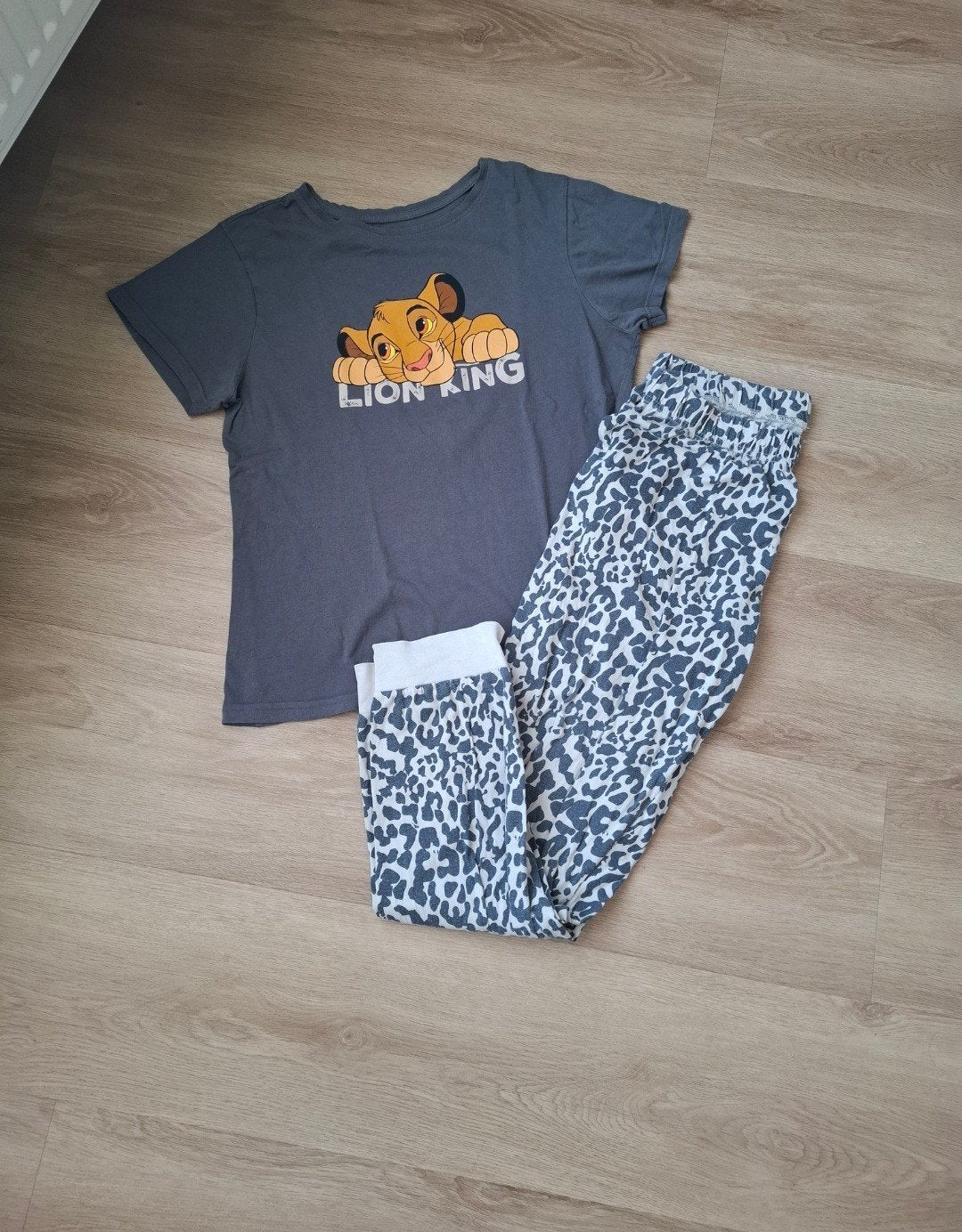 pyjama Disney maat S, Kleding | Dames, Pyjama's, Primark, Ophalen of Verzenden, Zo goed als nieuw, Maat 36 (S)