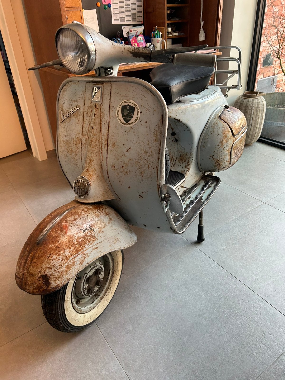 Vespa VNB 1965, Motos