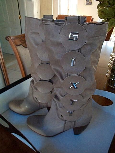 Prachtige MISS SIXTY Laarzen 38 € 250, Hoge laarzen, Miss Sixty, Ophalen of Verzenden, Zo goed als nieuw