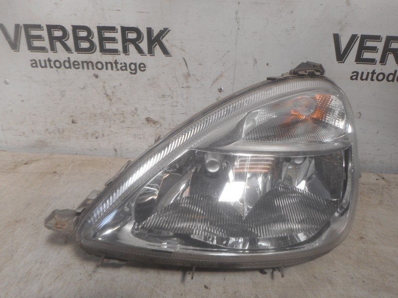 KOPLAMP LINKS Mercedes-Benz A (W168) (a1688201761), Auto-onderdelen, Verlichting, Mercedes-Benz, Gebruikt
