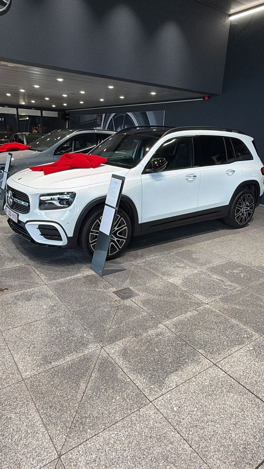 Mercedes glb 13/02/2026 7 place 2 L essences+électrique, Offres d'emploi
