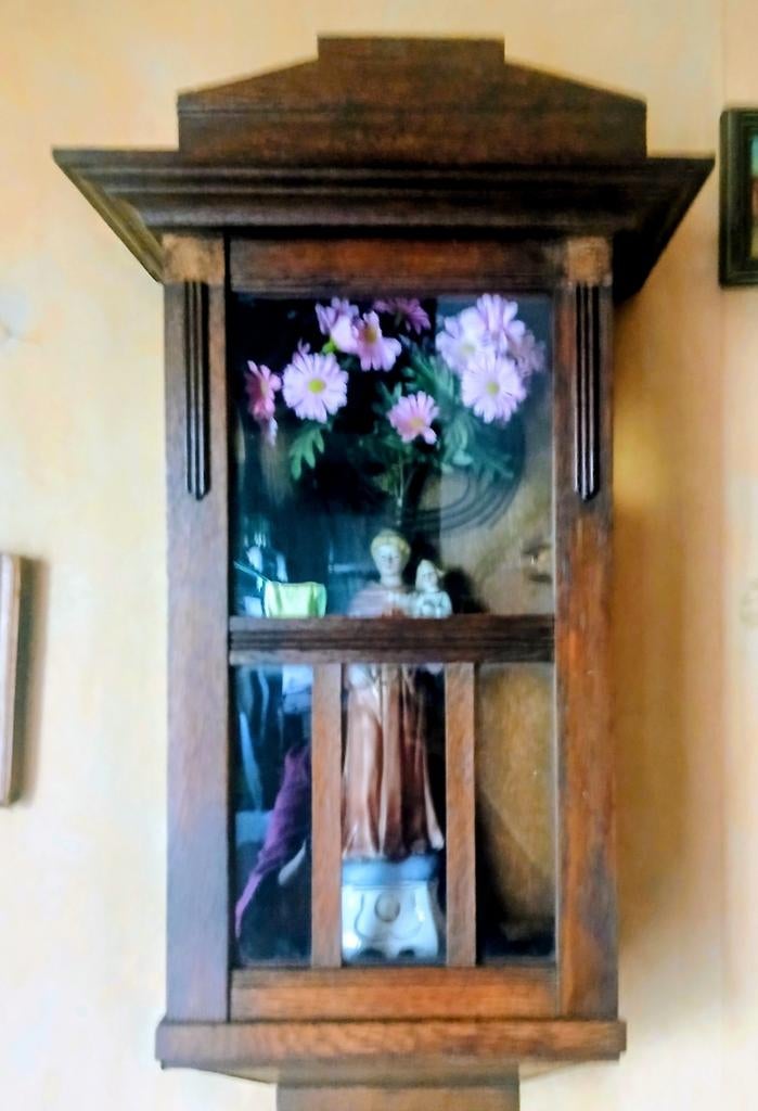 Armoire murale ancienne unique, Enlèvement
