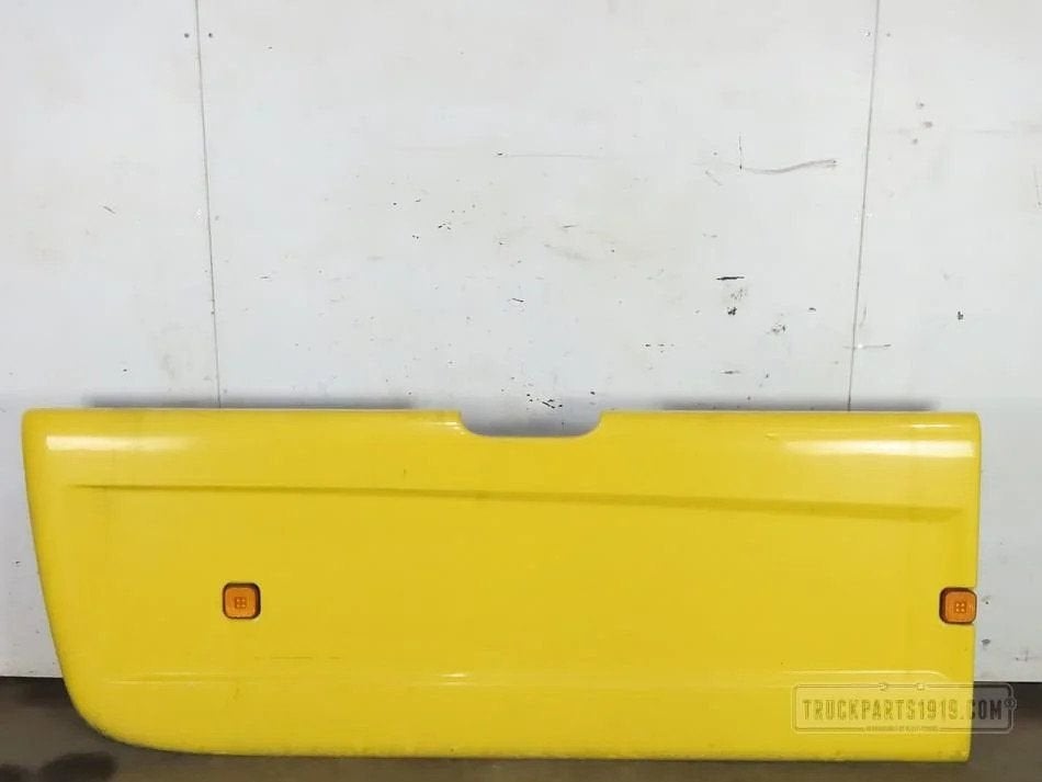 MAN Body & Chassis Parts Side skirt Re. WB360, Ophalen, Gebruikt