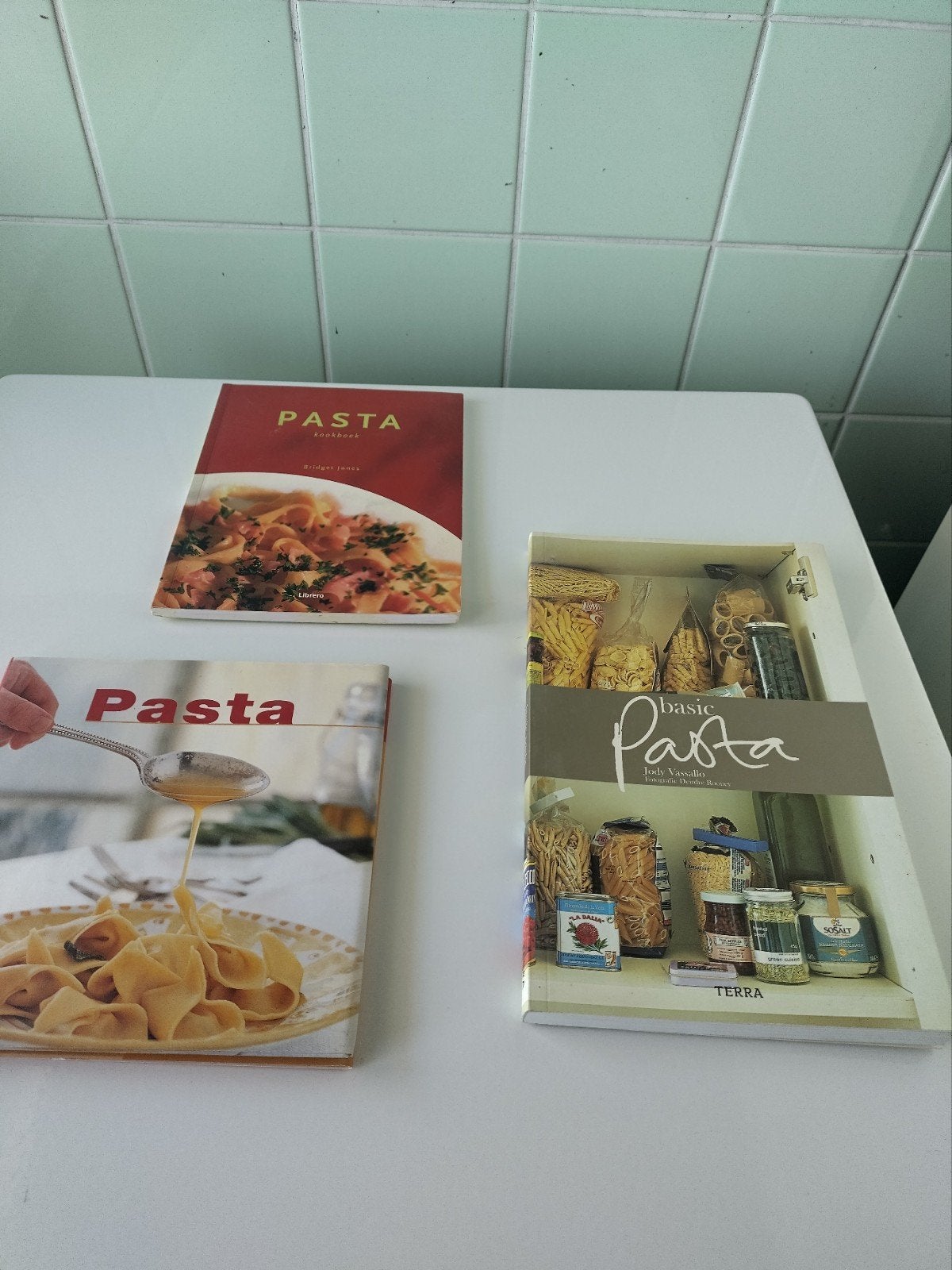 3x pasta kookboeken AFHALING LEES BESCHRIJVING, Livres, Livres de cuisine, Plat principal, Cuisine saine, Enlèvement, Utilisé