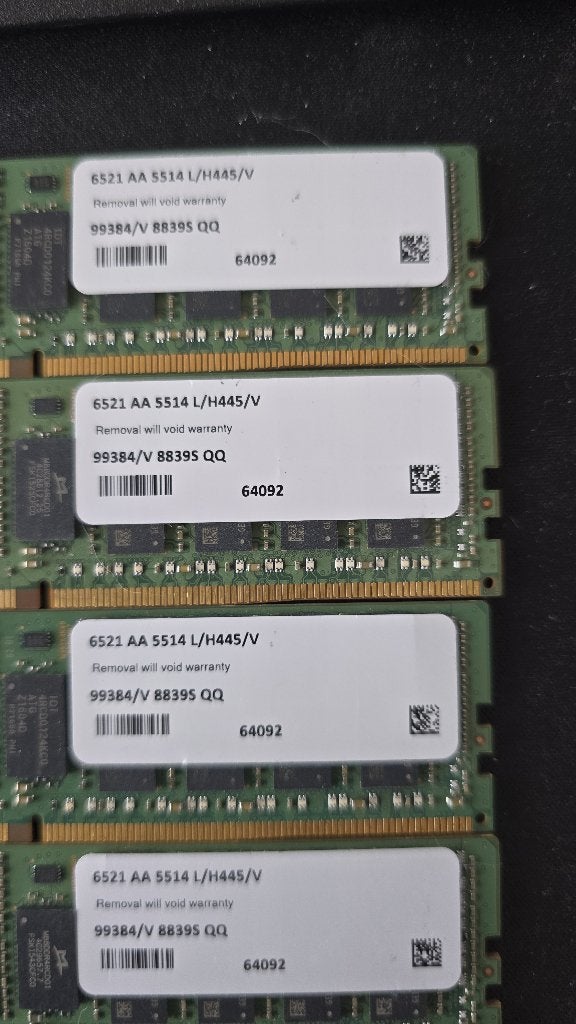 RAM ECC pour serveur Samsung 4 x 32 Go = 128 Go - 2133 MHz, 32 GB, Enlèvement ou Envoi, DDR4, Serveur