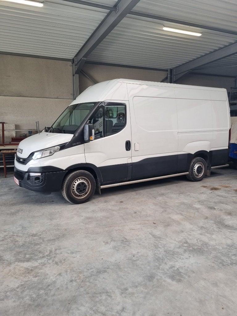 IVECO CT Koelwagen 2016 - Slechts 93.905 km - VEVABOX, Autos, 4 portes, Entreprise, Noir, Diesel