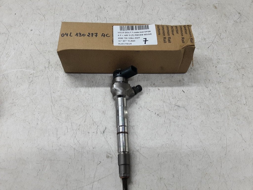 INJECTEUR Volkswagen Golf VII (AUA) (04L130277AC), Autos : Pièces & Accessoires, Systèmes à carburant, Volkswagen, Utilisé