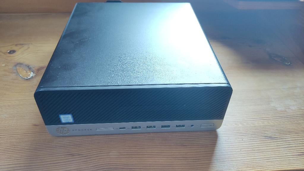 HP ProDesk 600 G3 SFF + Clavier sans fil Logitech, 256 GB, Enlèvement ou Envoi, 8 GB, Reconditionné