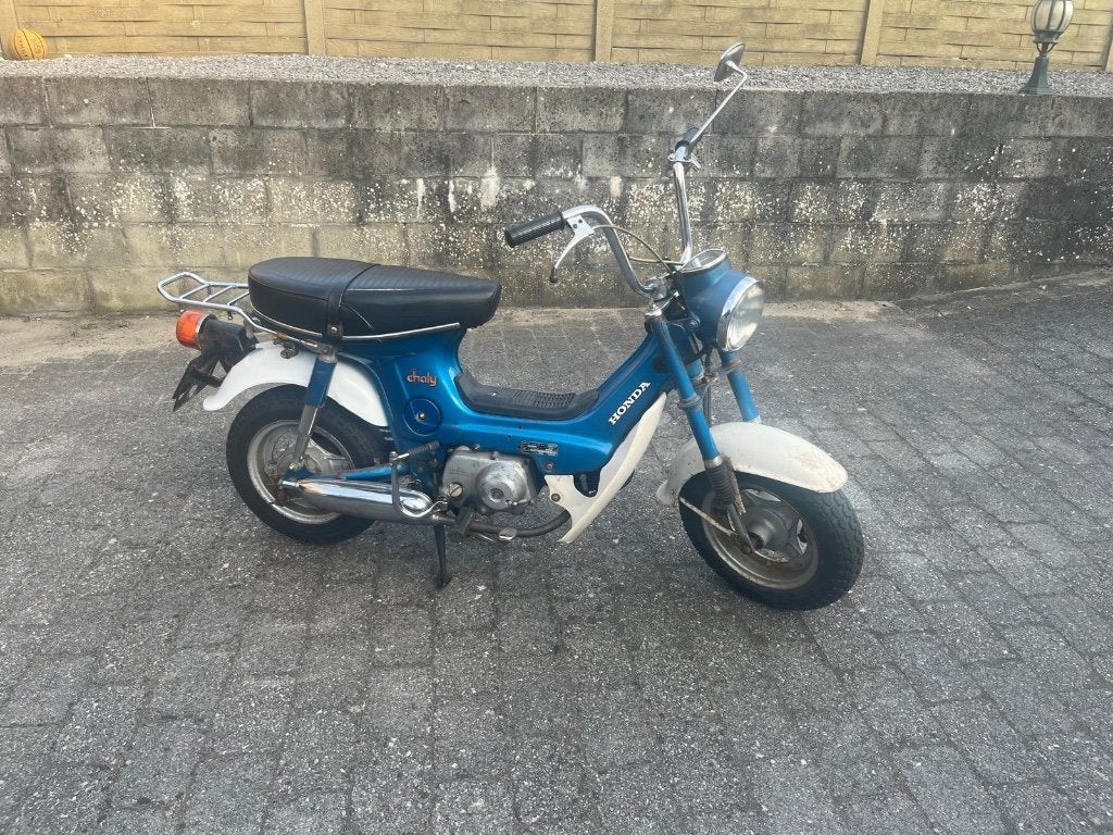 Honda chaly 50cc, Fietsen en Brommers, Ophalen, Klasse B (45 km/u), 2 versnellingen, 50 cc
