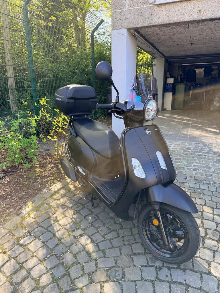 Sym scooter 50cc b klasse bj 2025, Fietsen en Brommers, Snorfietsen en Snorscooters, SYM, Ophalen