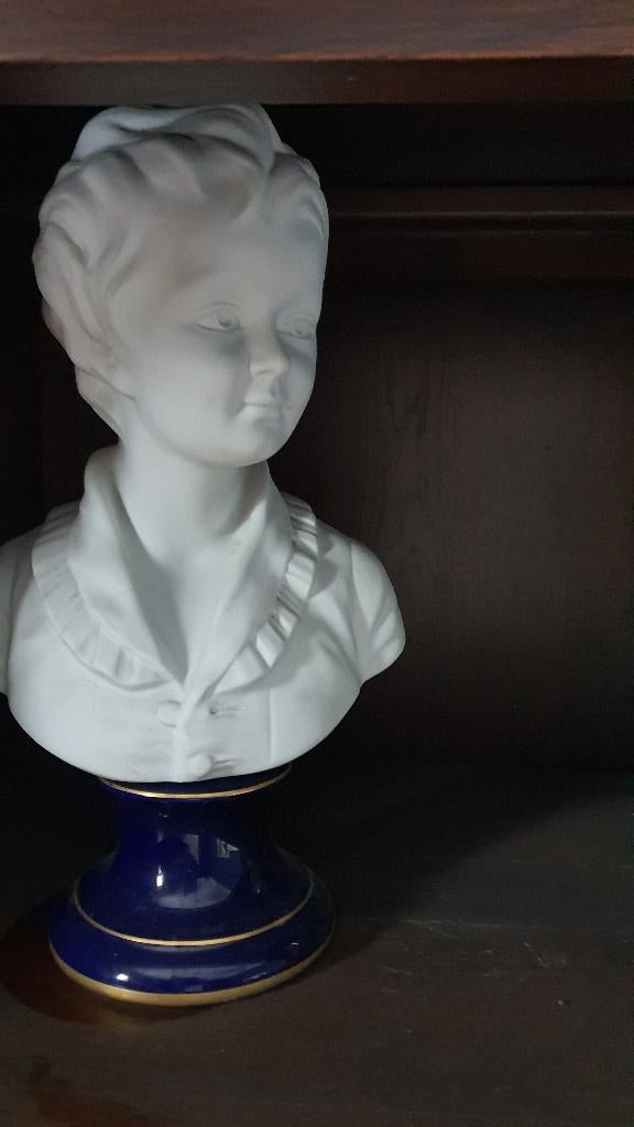 Bustes vintage de Limoges sur socle bleu — set, Buste, Marqué, Enlèvement, Autres matériaux