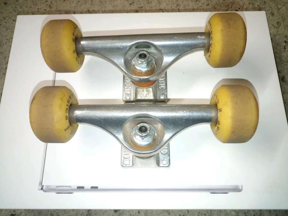 129mm Independent Skateboard Trucks incl. Spitfire Classic, Enlèvement ou Envoi, Utilisé, Skateboard, Longboard