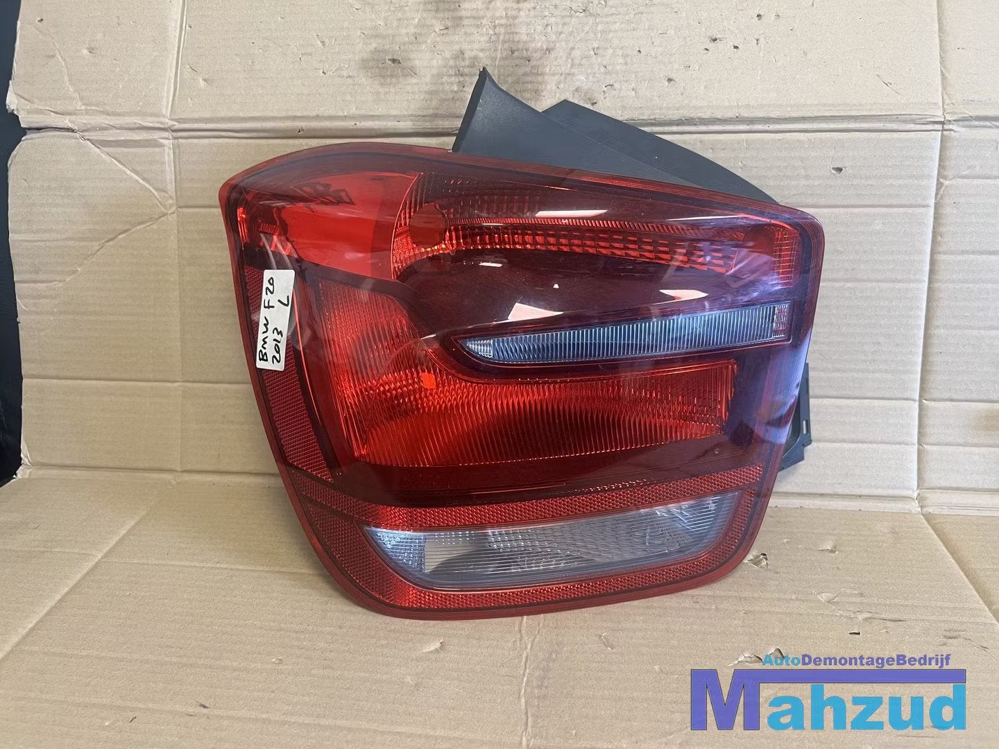 BMW 1 serie F20 Links achterlicht 2012-2018, Autos : Pièces & Accessoires, Petuelring 130
80788  Munich, DE, Info@bmw.de, Utilisé