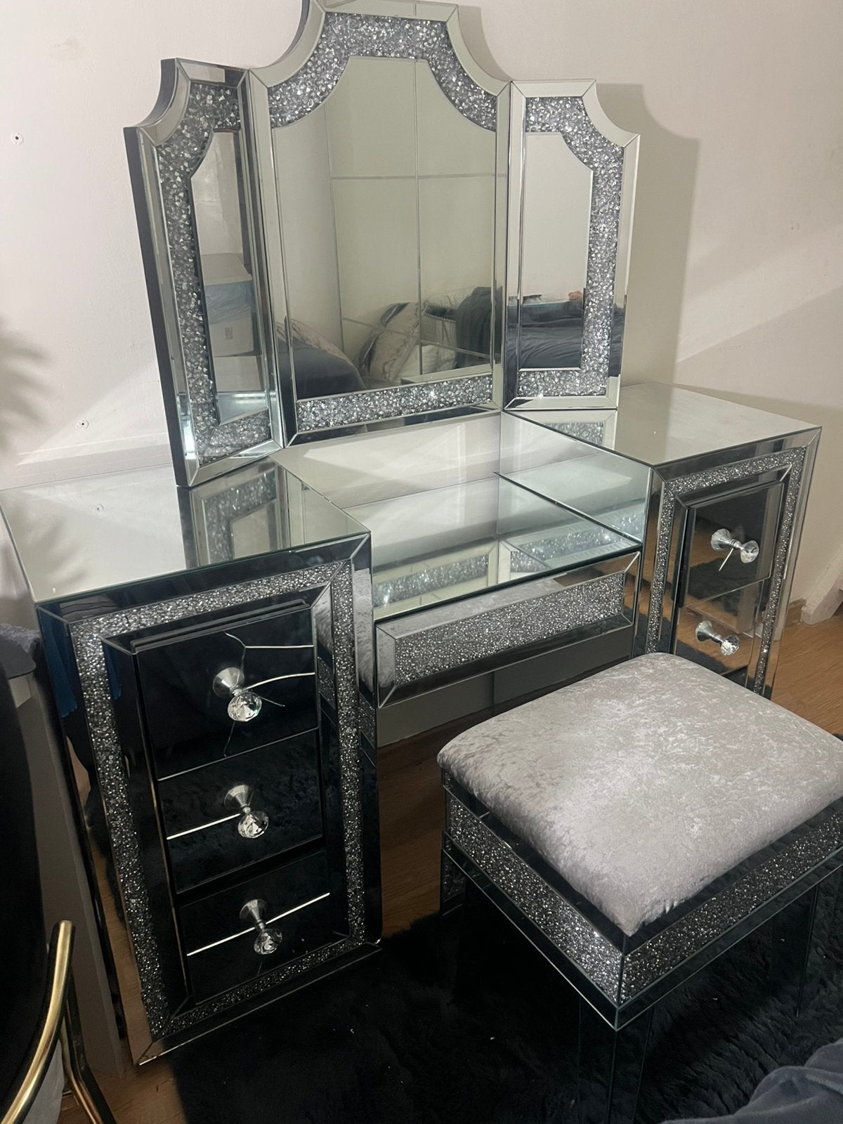 coiffeuse avec miroir et tabouret/table de maquillage, Enlèvement, Utilisé