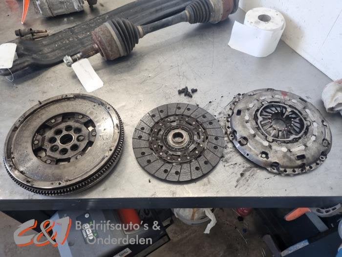 Kit embrayage (complet) d'un Volkswagen Transporter, Volkswagen, -, 3 mois de garantie, Utilisé